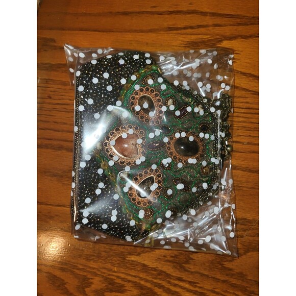 Moni Couture Vintage Embroided Embellished Clutch Handbag - Picture 13 of 13